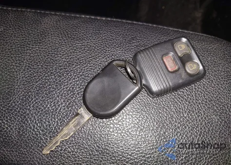 2007 Ford F-150 Fx4/Lariat/Xlt from USA, damaged, VIN 1FTPW14527FA44467